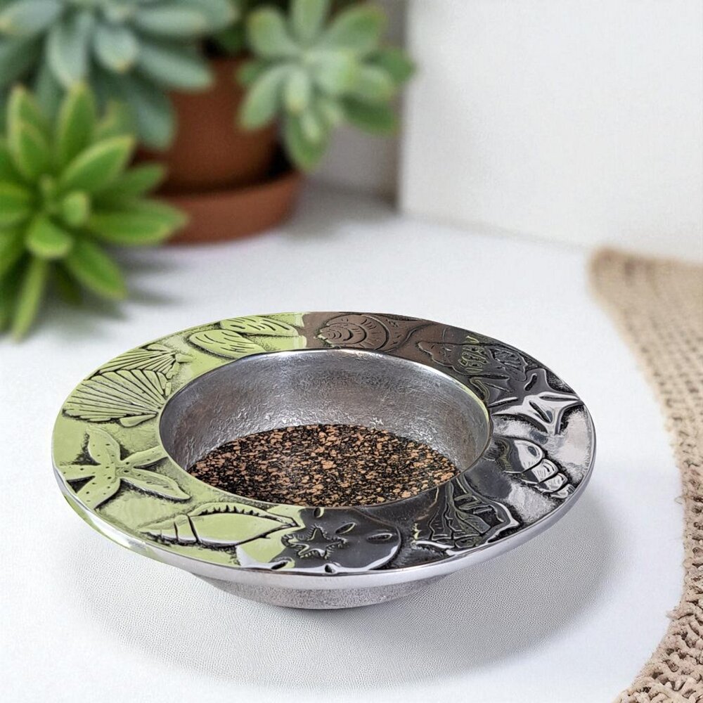 Vtg Wilton Armetale Wine Bottle Coaster Holder SEASHELLS Rare Unused w/box